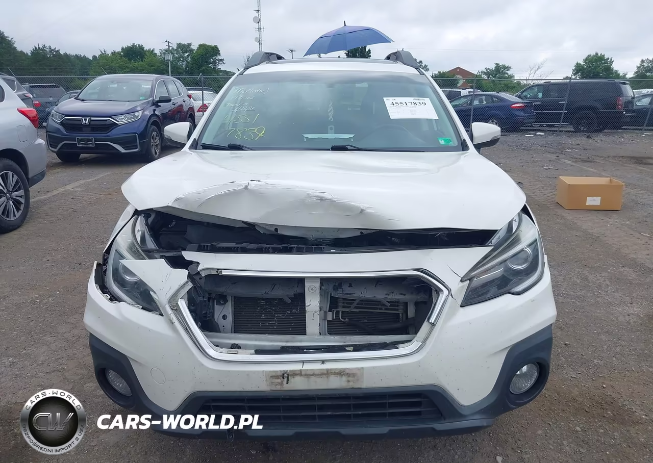 2018 Subaru Outback 3.6R Limited VIN:4S4BSEKC9J3200782 - 13