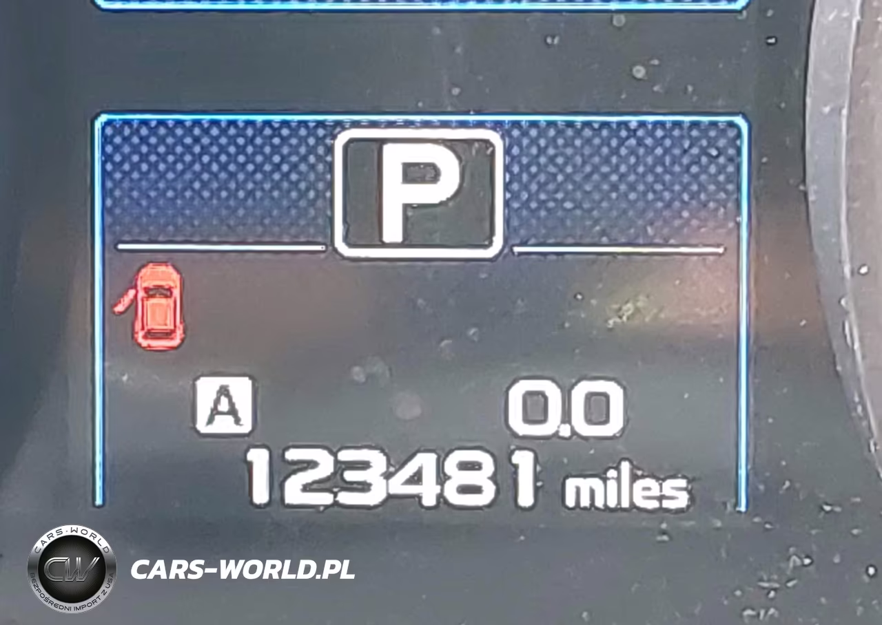 2018 Subaru Outback 3.6R Limited VIN:4S4BSEKC9J3200782 - 16
