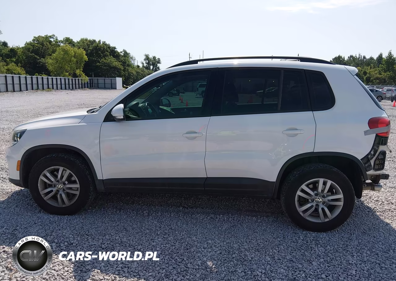 2017 Volkswagen Tiguan 2.0T-2.0T S VIN:WVGBV7AX4HK005048 - 14