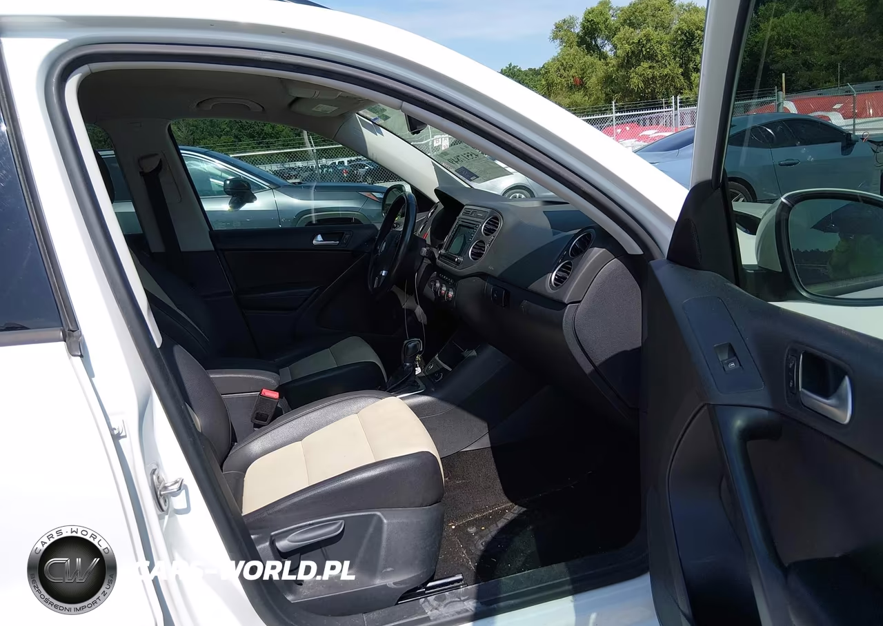 2017 Volkswagen Tiguan 2.0T-2.0T S VIN:WVGBV7AX4HK005048 - 5