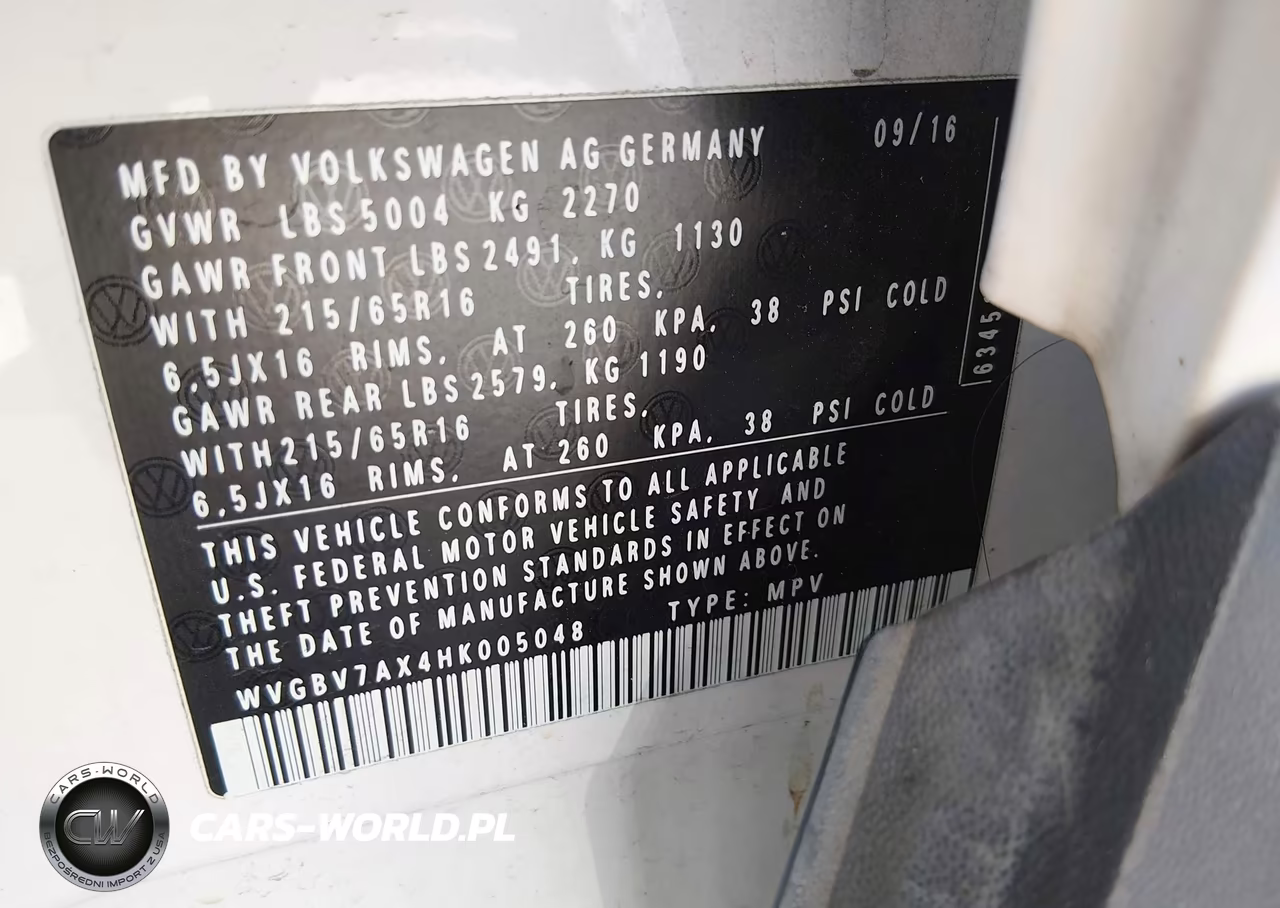 2017 Volkswagen Tiguan 2.0T-2.0T S VIN:WVGBV7AX4HK005048 - 9