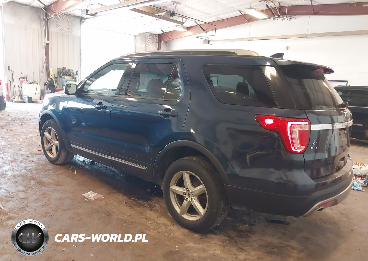 2016 Ford Explorer Xlt VIN:1FM5K8D82GGB61154 - 3
