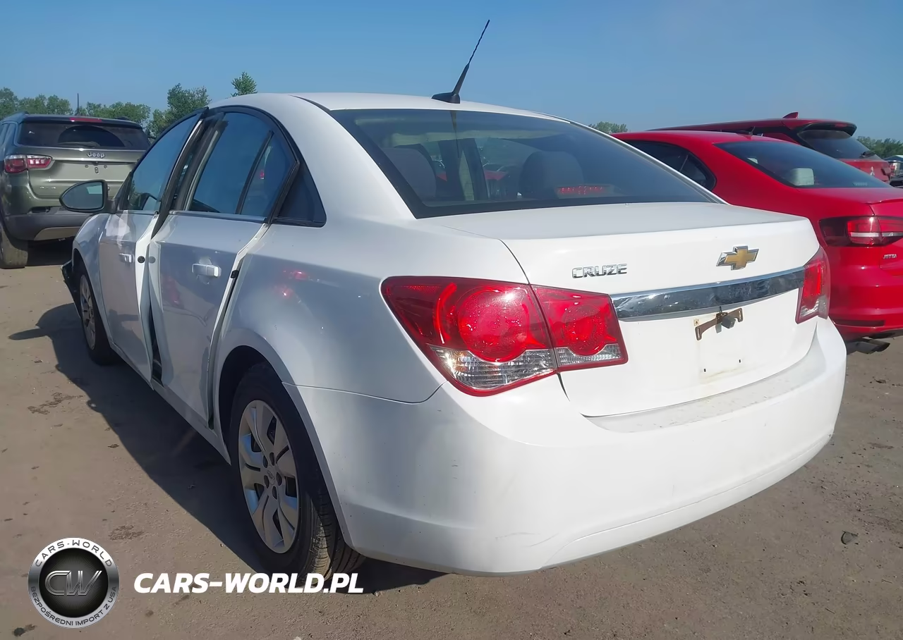 2012 Chevrolet Cruze Ls VIN:1G1PC5SH2C7390772 - 3