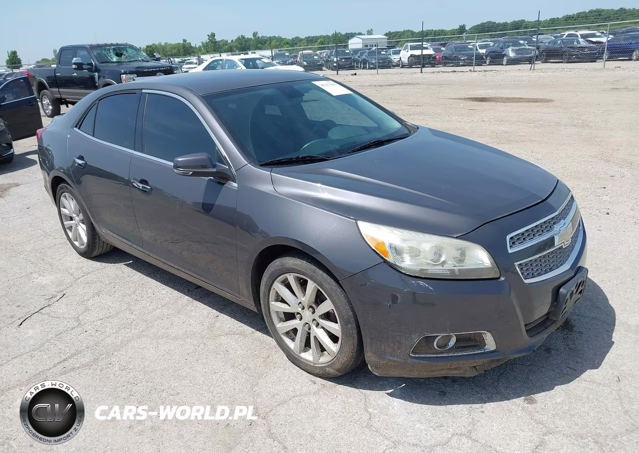 2013 Chevrolet Malibu 1Lz – zdjęcie 1 z 11