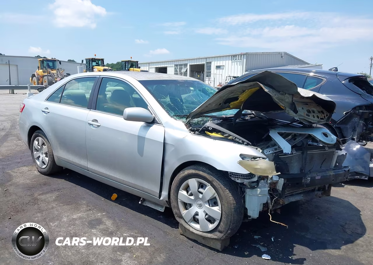 2007 Toyota Camry Le – zdjęcie 1 z 16