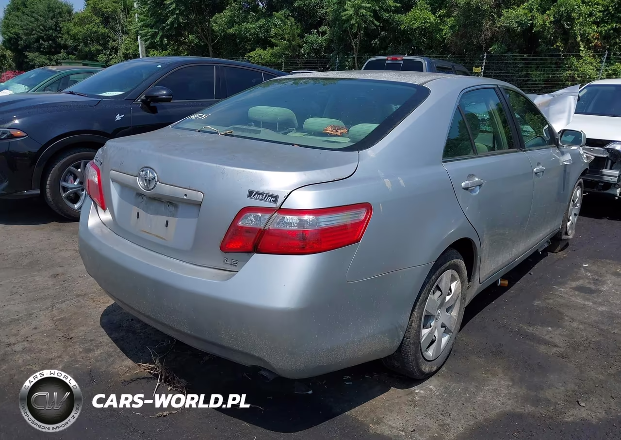 2007 Toyota Camry Le VIN:JTNBE46K073056700 - 4