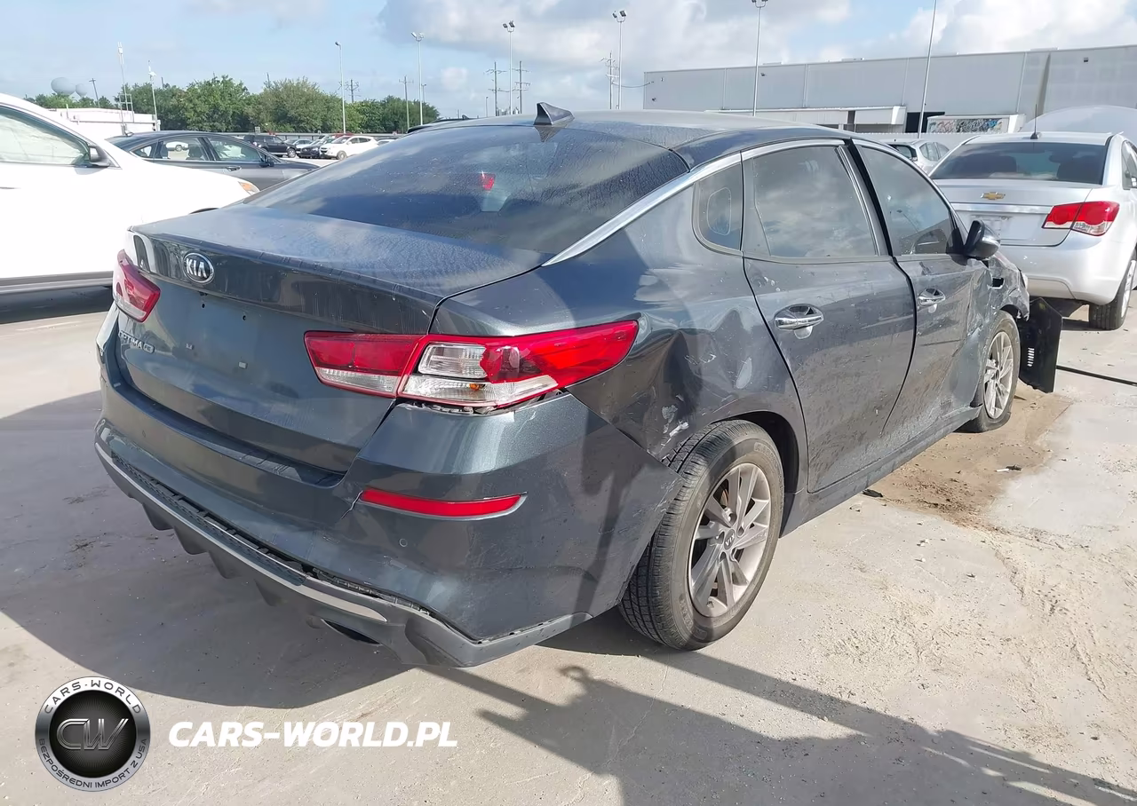 2020 Kia Optima Lx VIN:5XXGT4L31LG440637 - 4