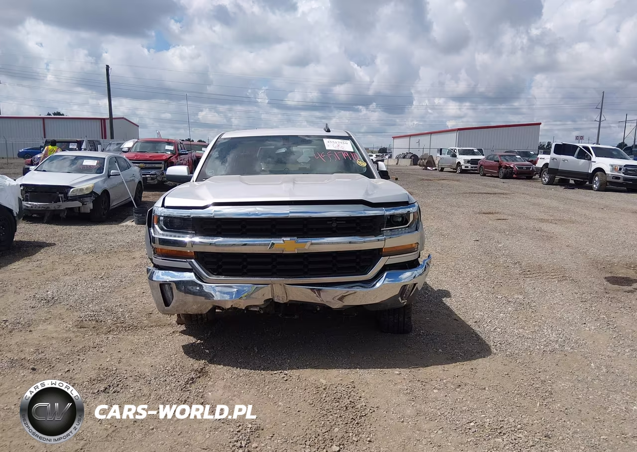 2018 Chevrolet Silverado 1500 1Lt VIN:3GCPCREC5JG388465 - 13