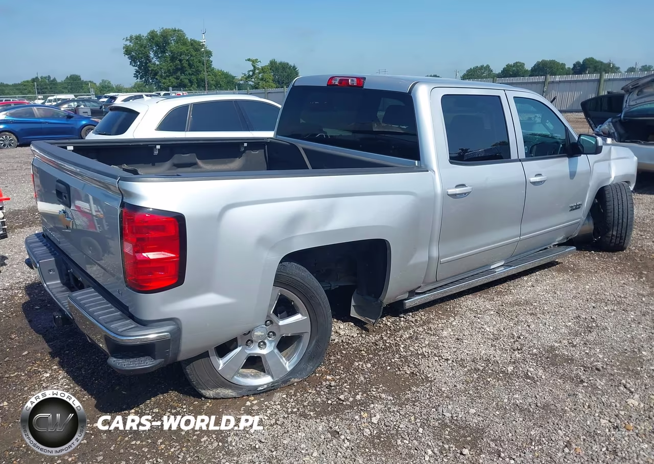 2018 Chevrolet Silverado 1500 1Lt VIN:3GCPCREC5JG388465 - 4