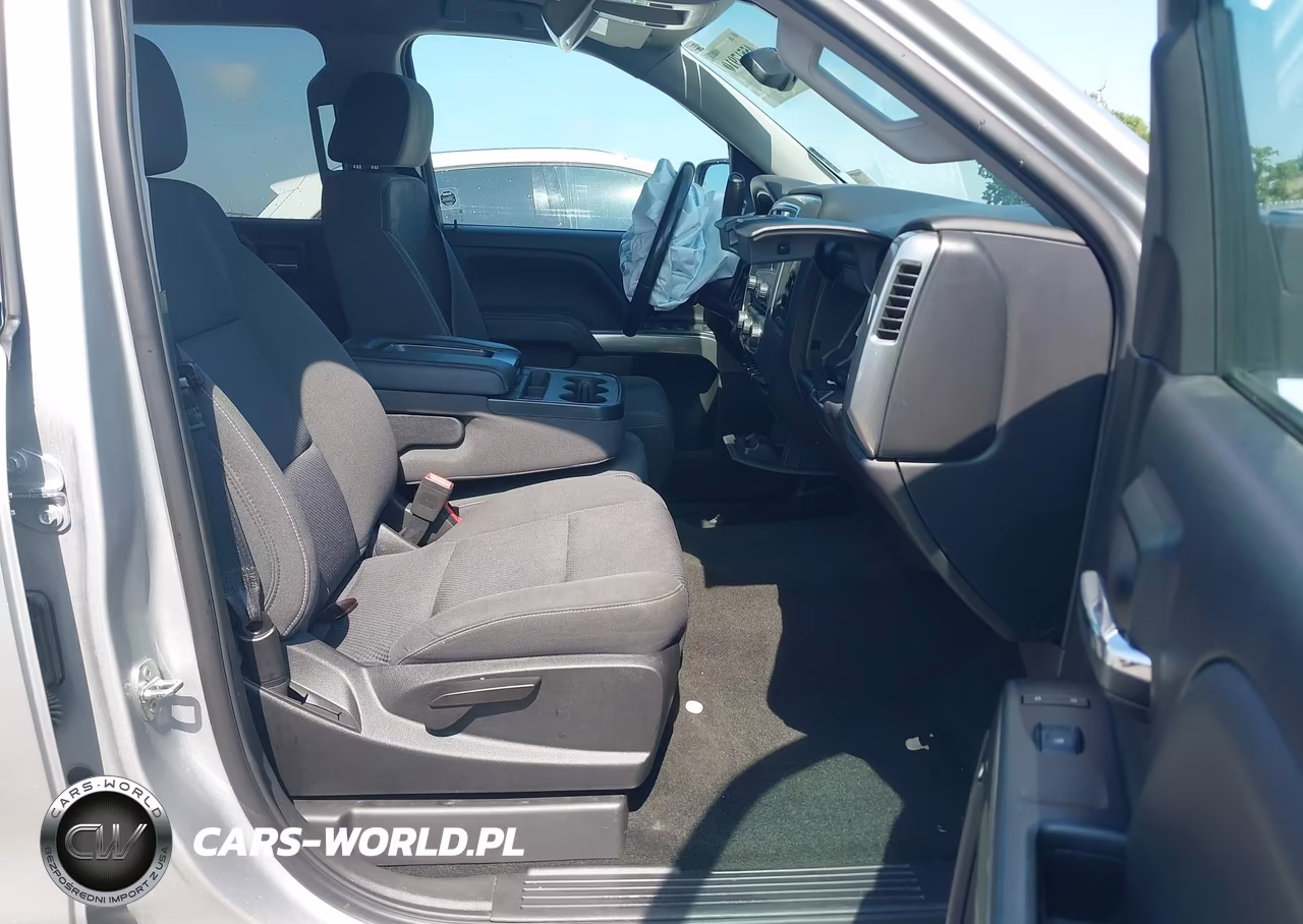 2018 Chevrolet Silverado 1500 1Lt VIN:3GCPCREC5JG388465 - 5