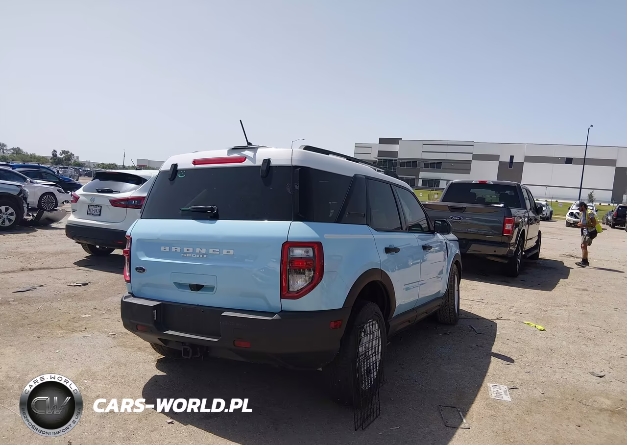 2024 Ford Bronco Sport Heritage VIN:3FMCR9G6XRRE64228 - 4
