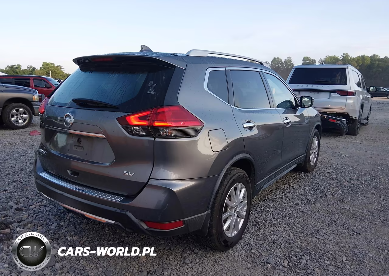 2017 Nissan Rogue Sv VIN:KNMAT2MTXHP526652 - 4
