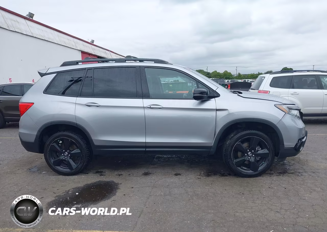 2019 Honda Passport Elite VIN:5FNYF8H0XKB002573 - 13