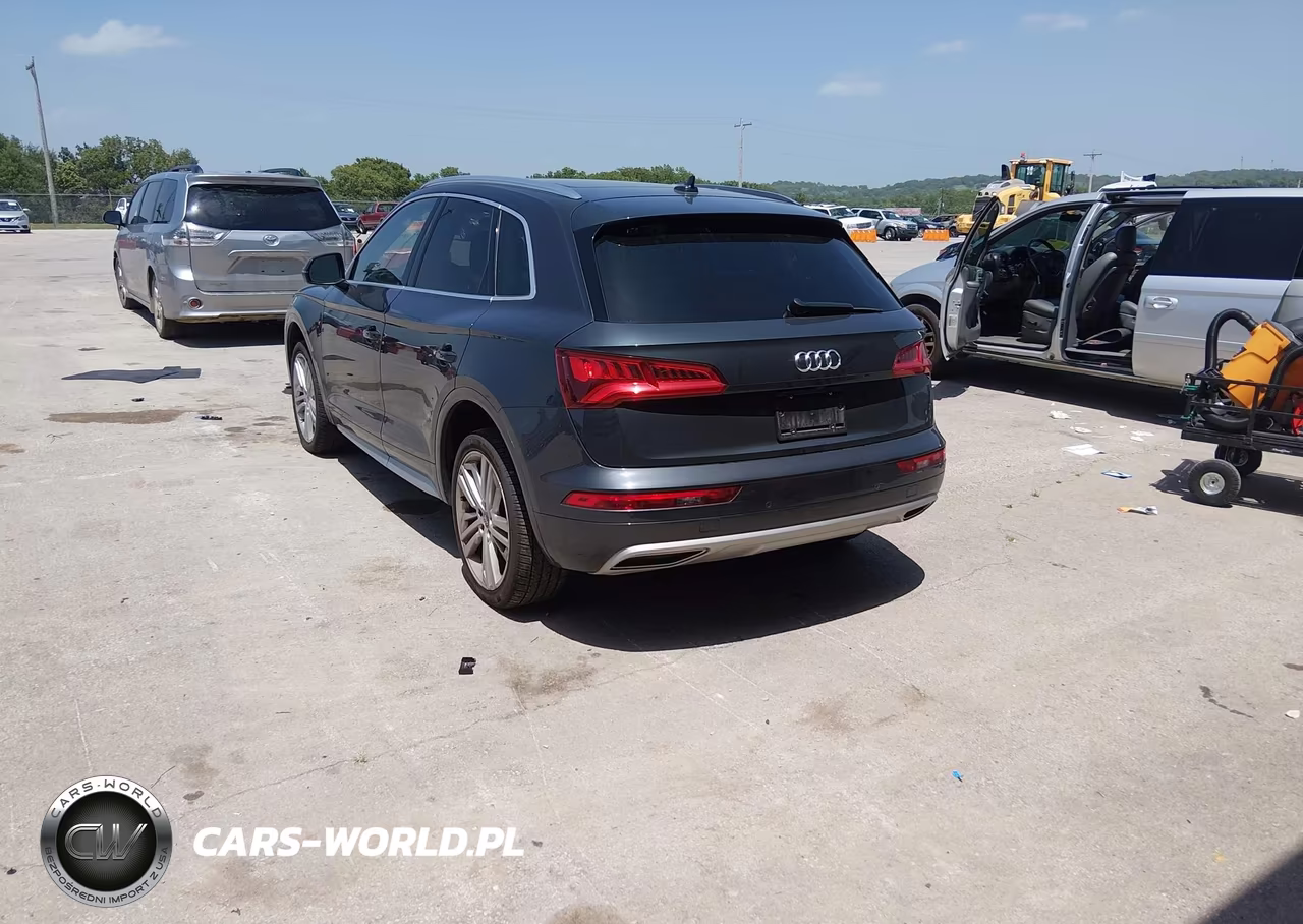 2019 Audi Q5 45 Premium VIN:WA1BNAFY7K2042583 - 3