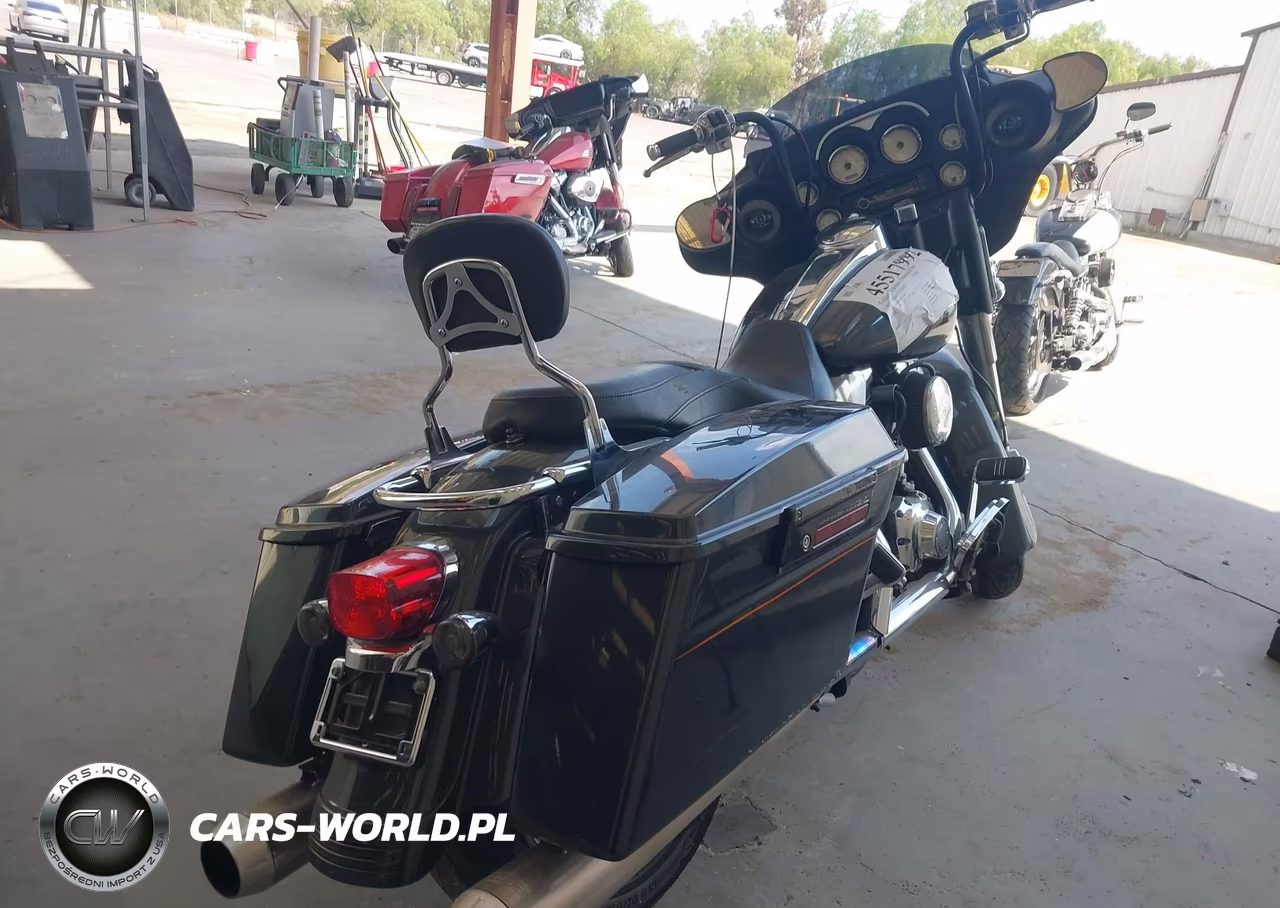 2007 Harley-Davidson Flhx California VIN:1HD1KB4387Y636013 - 4