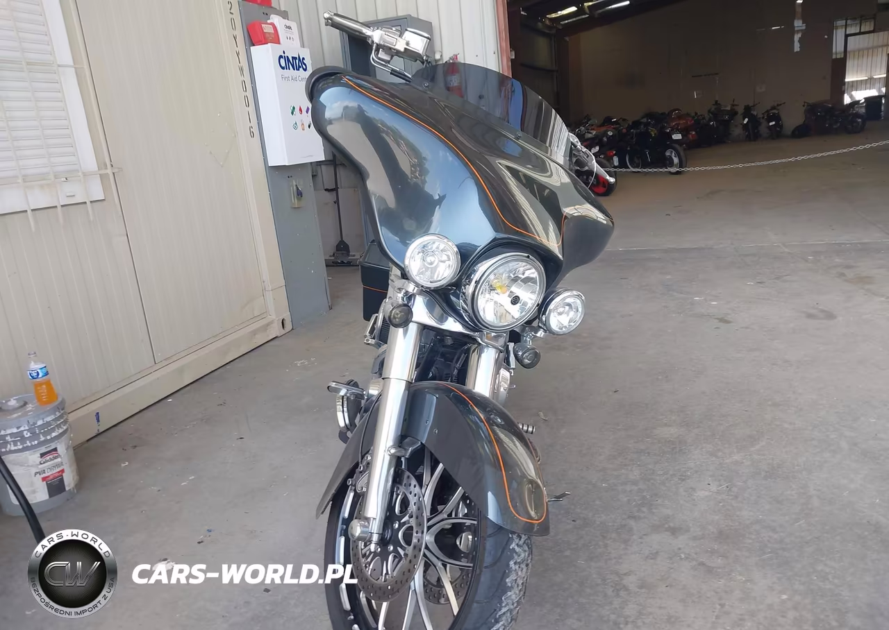 2007 Harley-Davidson Flhx California VIN:1HD1KB4387Y636013 - 5