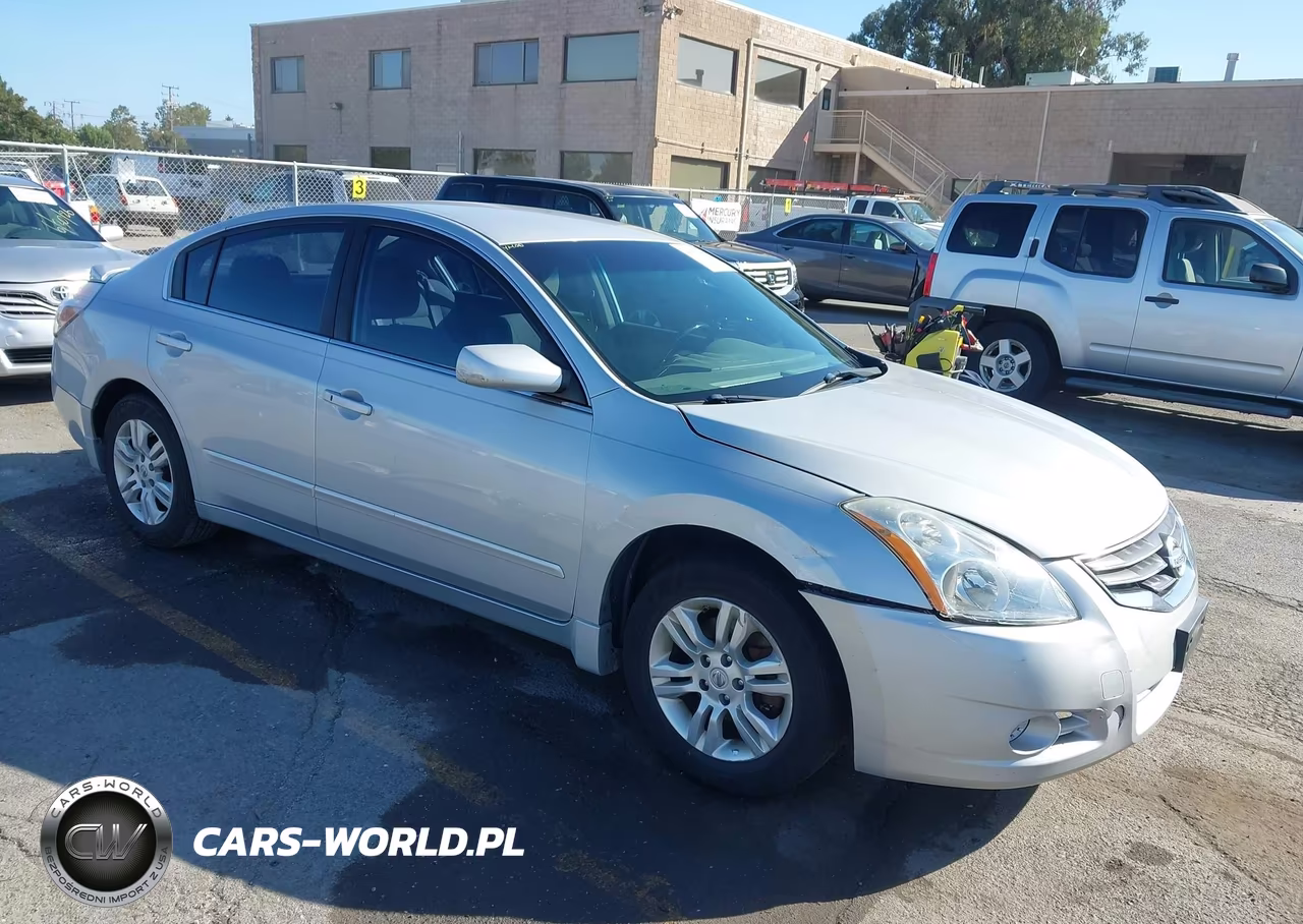 2012 Nissan Altima 2.5 S – zdjęcie 1 z 17