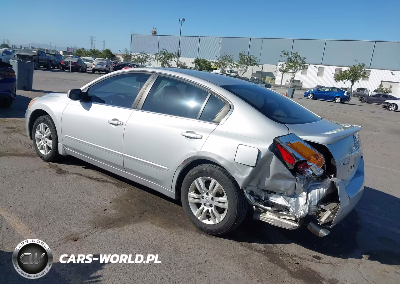 2012 Nissan Altima 2.5 S VIN:1N4AL2AP9CN412417 - 3