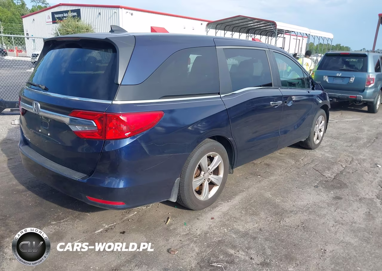 2018 Honda Odyssey Ex VIN:5FNRL6H52JB085654 - 4