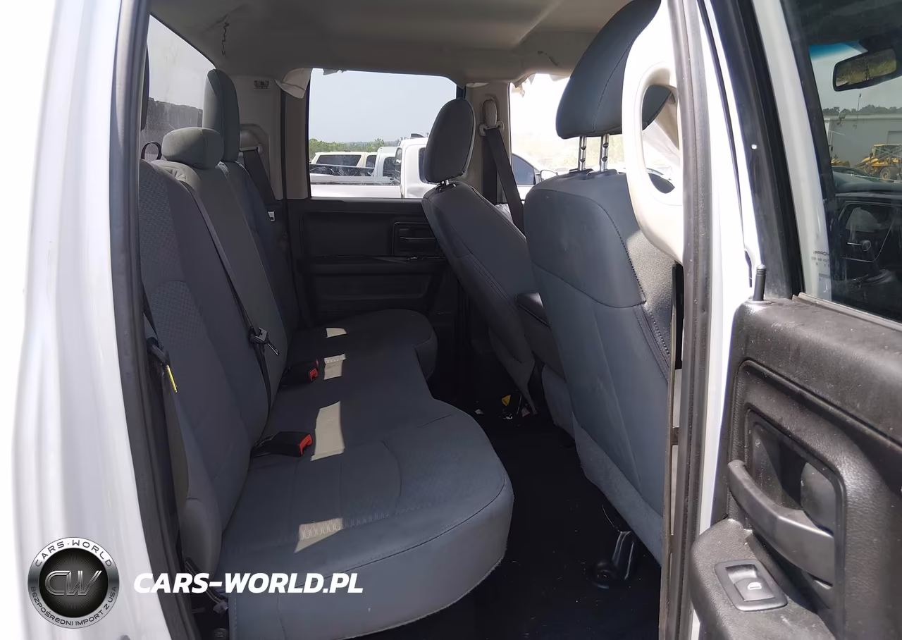 2019 Ram 1500 Classic Express 4X4 6'4 Box VIN:1C6RR7FT8KS551380 - 8
