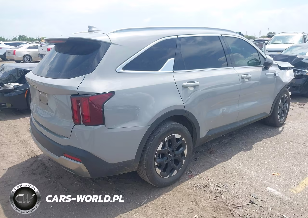 2025 Kia Sorento S VIN:5XYRL4JC6SG330740 - 4