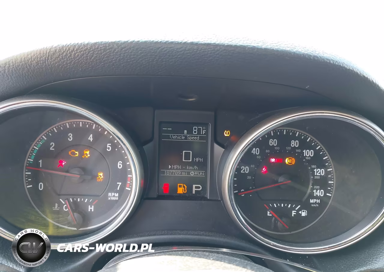 2012 Jeep Grand Cherokee Laredo VIN:1C4RJFAG6CC132525 - 7