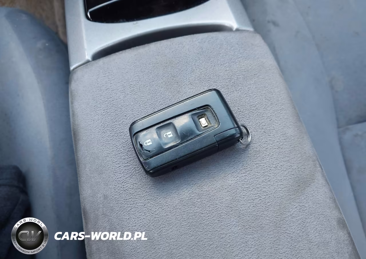 2004 Toyota Prius VIN:JTDKB20U440040816 - 11