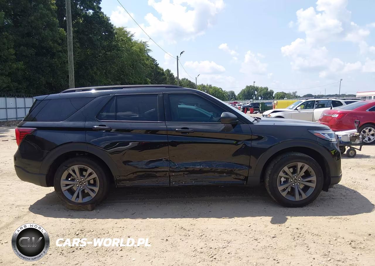 2025 Ford Explorer Active VIN:1FMUK8DH1SGB47735 - 13