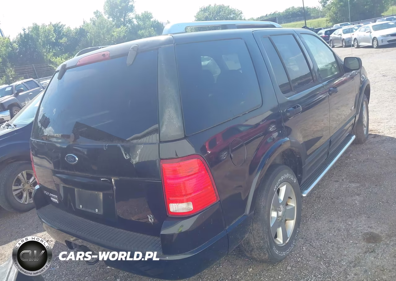 2003 Ford Explorer Limited VIN:1FMZU65W63UC09554 - 4