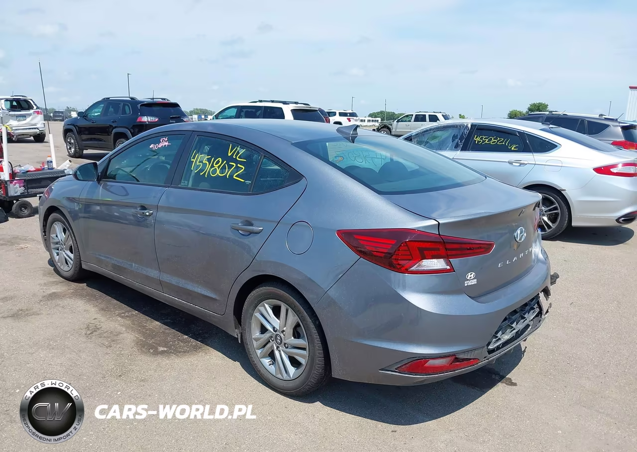 2019 Hyundai Elantra Value Edition VIN:KMHD84LF5KU867595 - 3
