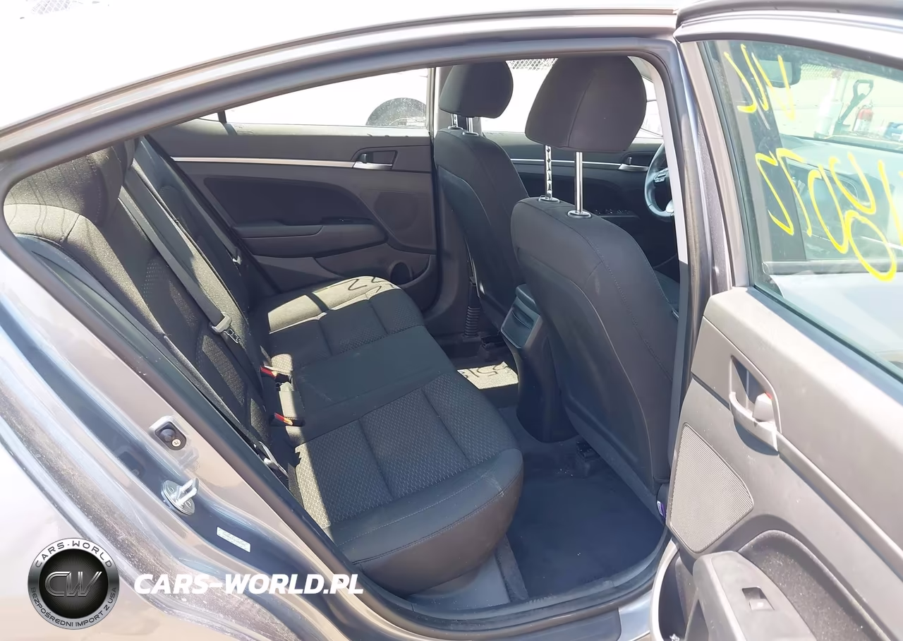 2019 Hyundai Elantra Value Edition VIN:KMHD84LF5KU867595 - 8