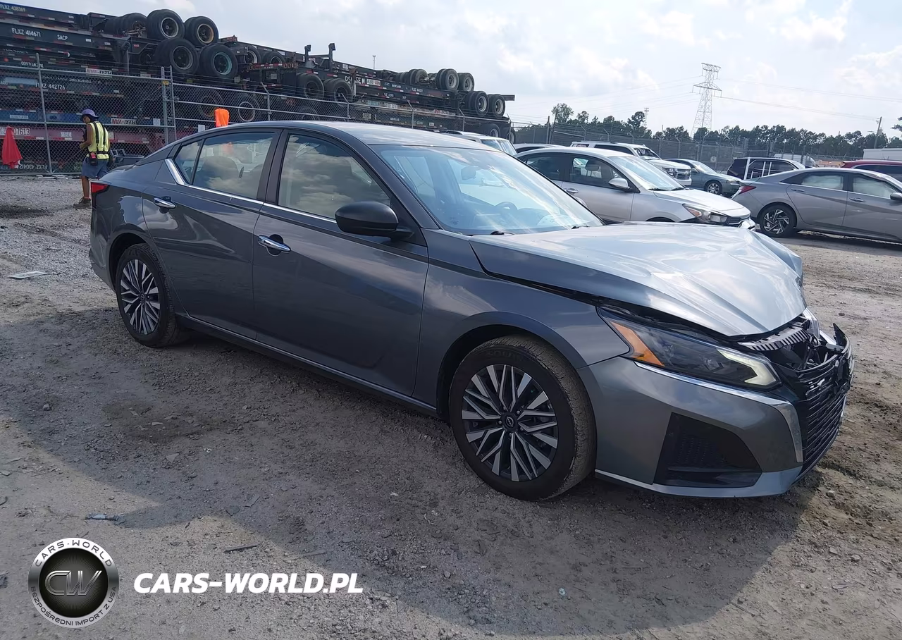 2025 Nissan Altima Sv Fwd