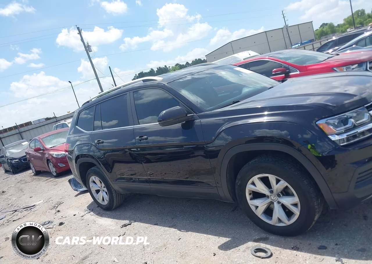 2018 Volkswagen Atlas 2.0T S VIN:1V2AP2CA2JC529755 - 13