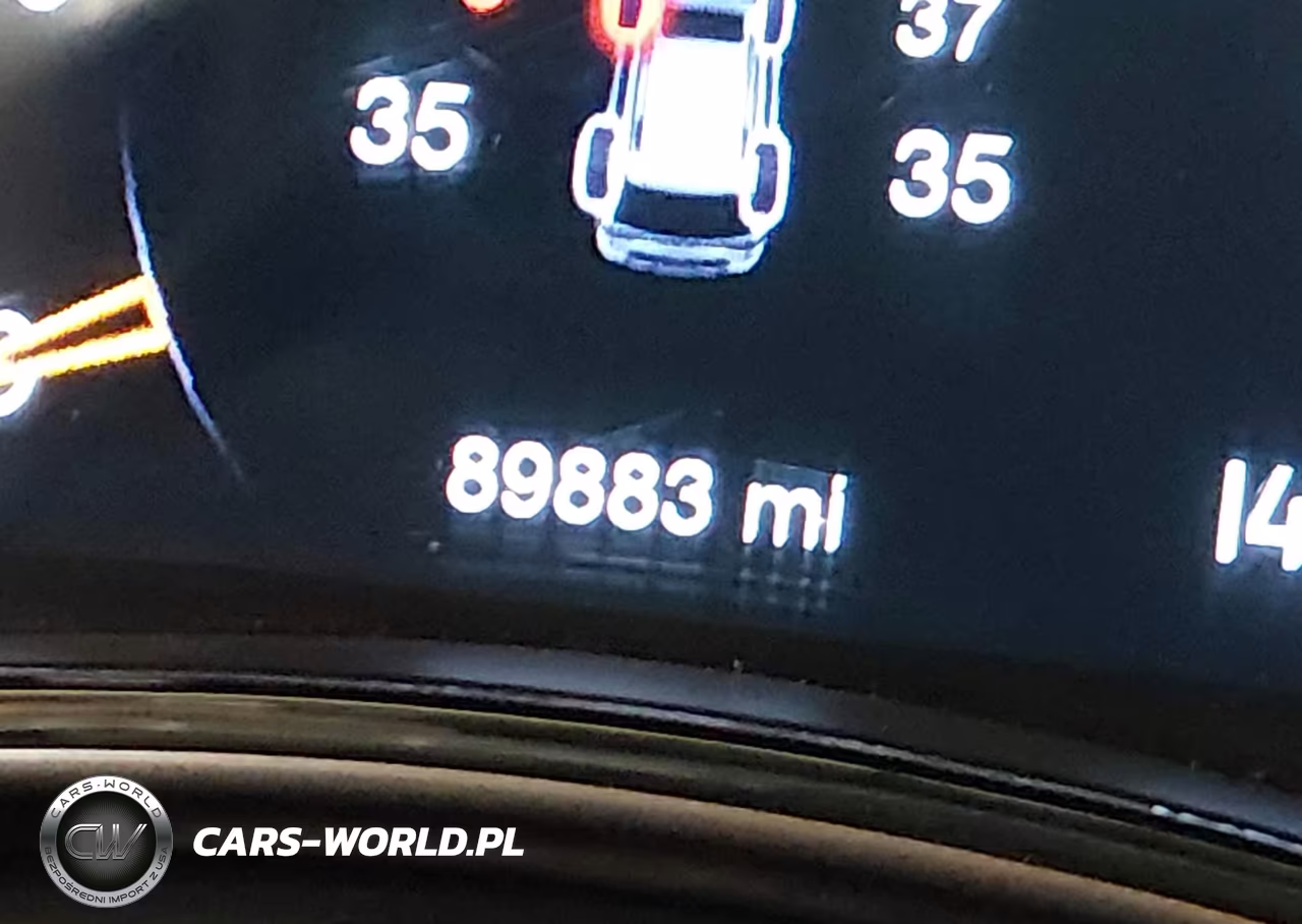 2019 Jeep Grand Cherokee High Altitude 4X4 VIN:1C4RJFCG6KC809553 - 15
