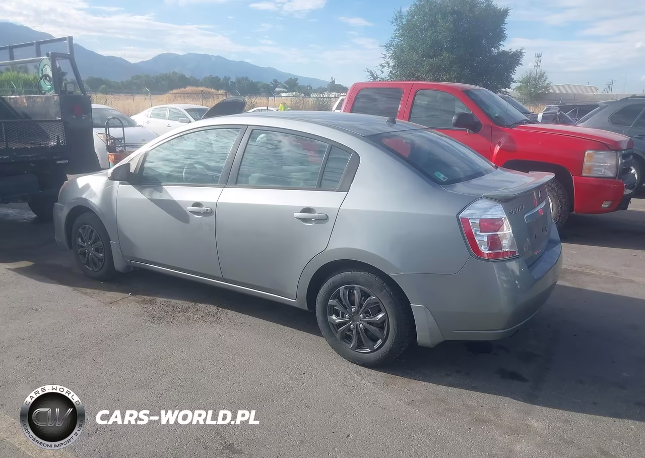 2011 Nissan Sentra 2.0 VIN:3N1AB6AP7BL696930 - 3