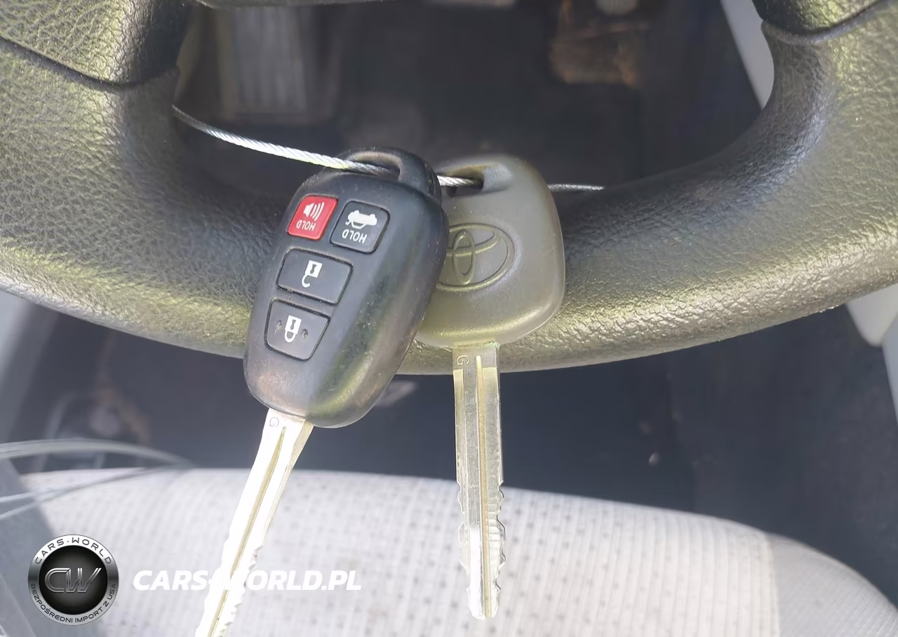 2012 Toyota Camry Le VIN:4T1BF1FK5CU128166 - 11