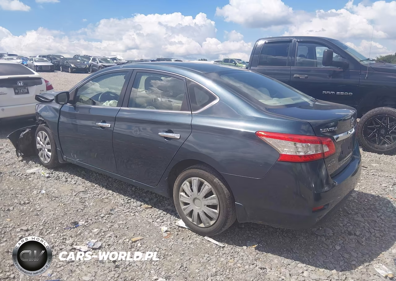 2014 Nissan Sentra S VIN:3N1AB7AP0EL692275 - 3