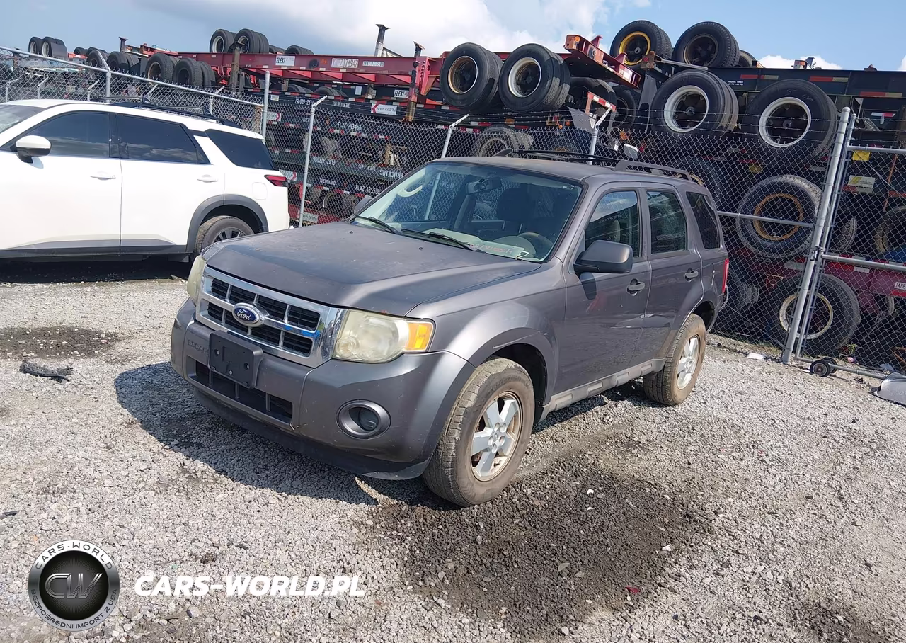 2010 Ford Escape Xls VIN:1FMCU0C78AKD04740 - 2
