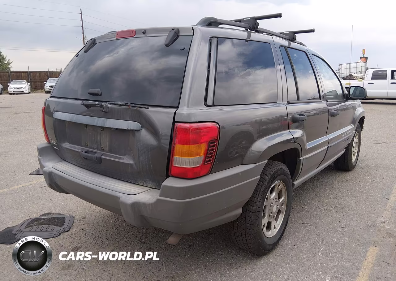 2002 Jeep Grand Cherokee Laredo VIN:1J4GW48S22C285015 - 4