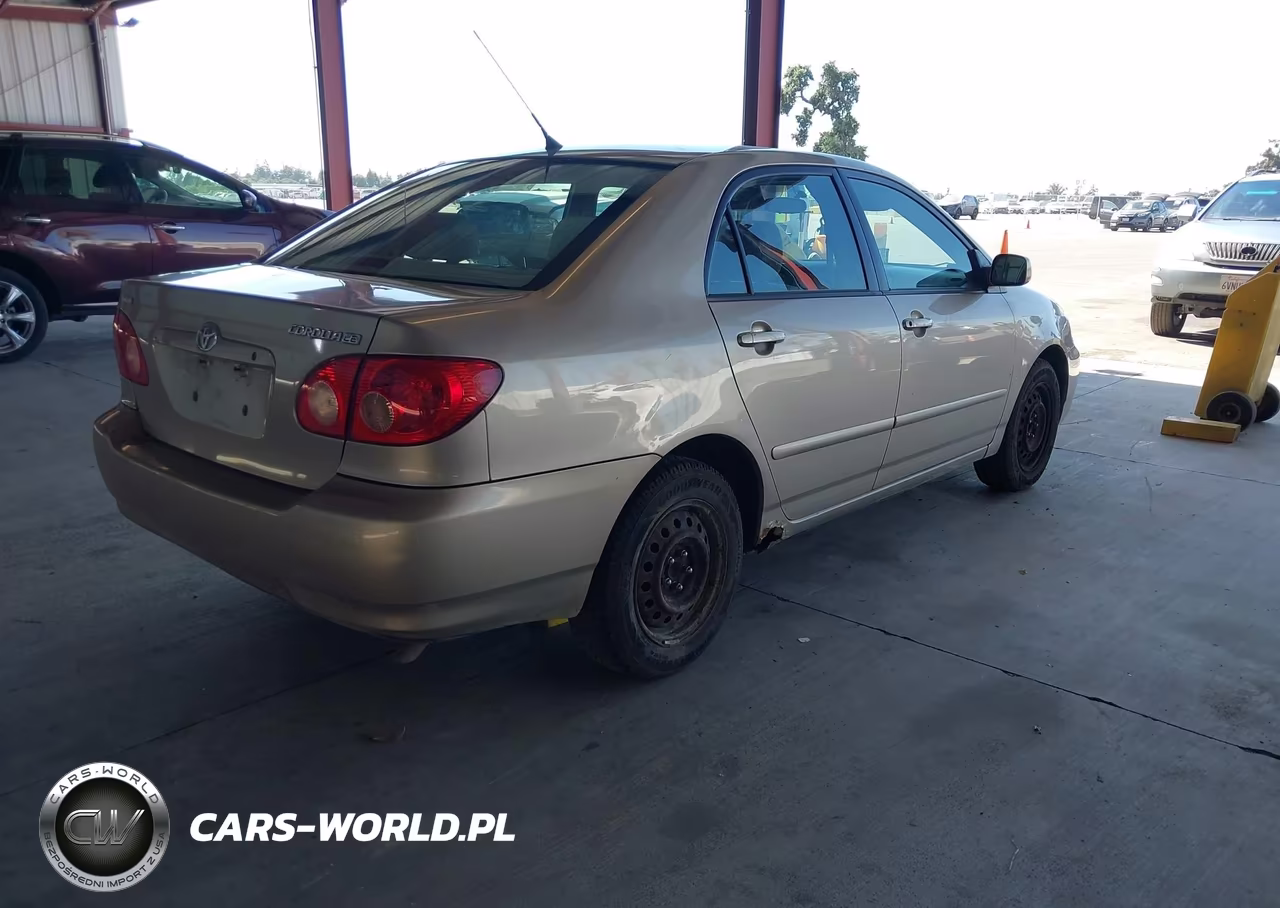 2007 Toyota Corolla Le VIN:1NXBR32E77Z926600 - 4