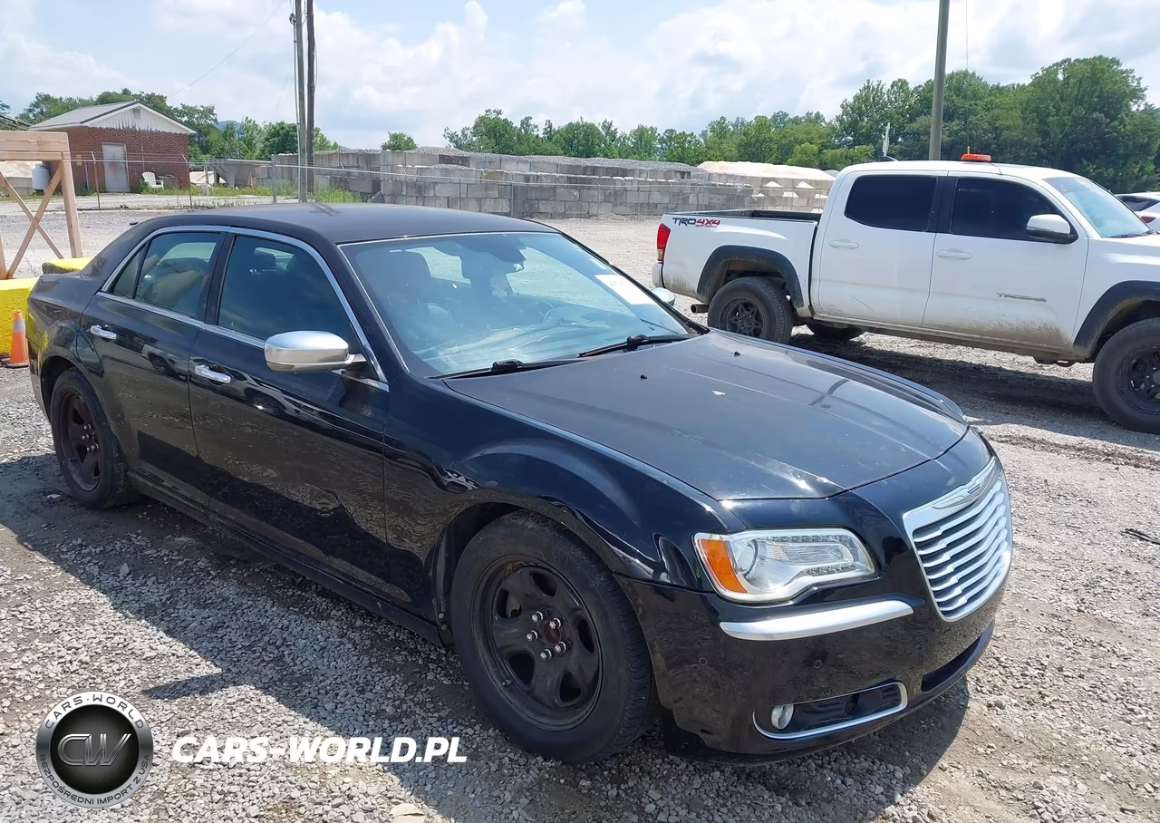 2012 Chrysler 300C Luxury Series – zdjęcie 1 z 11