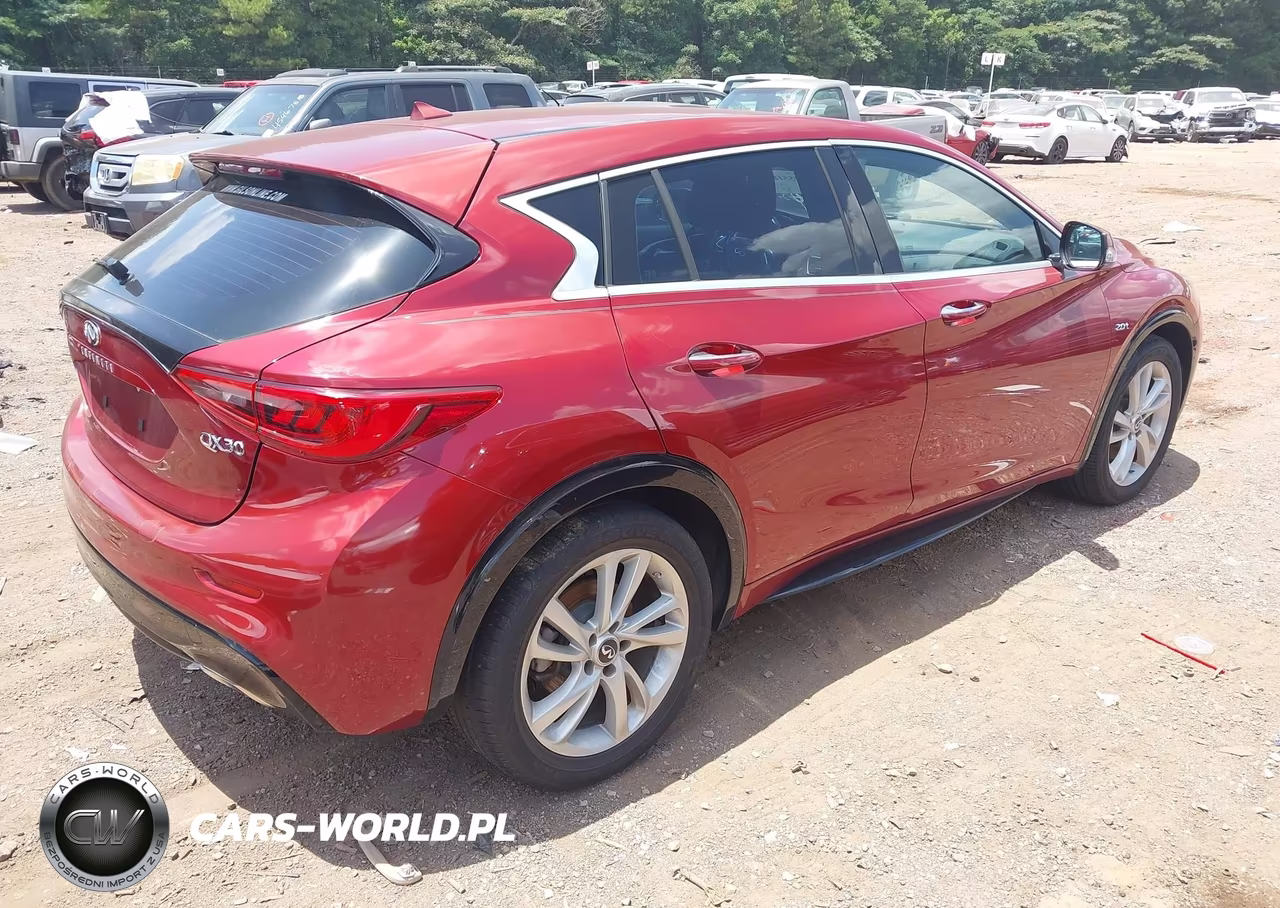 2017 Infiniti Qx30 VIN:SJKCH5CP0HA033000 - 4