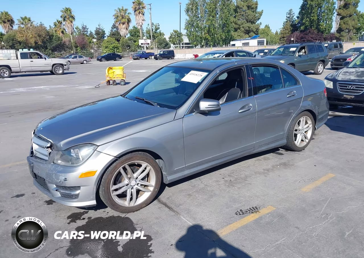 2013 Mercedes-Benz C 250 Sport VIN:WDDGF4HB3DA866713 - 2