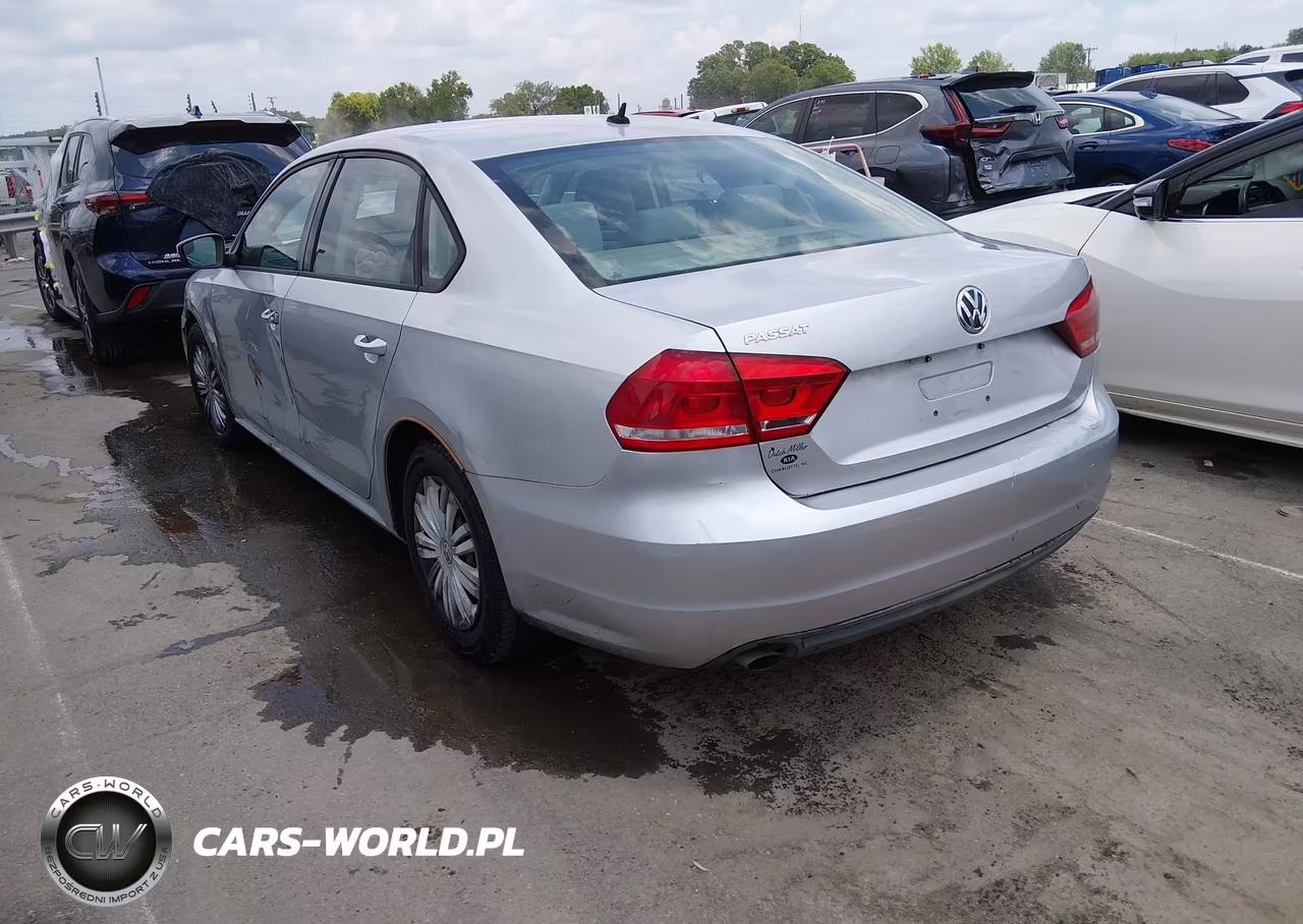 2014 Volkswagen Passat 2.5L S VIN:1VWAP7A38EC018511 - 3