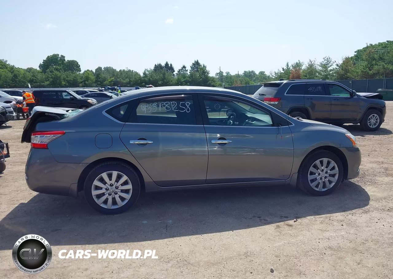 2015 Nissan Sentra S VIN:3N1AB7AP4FY376396 - 14