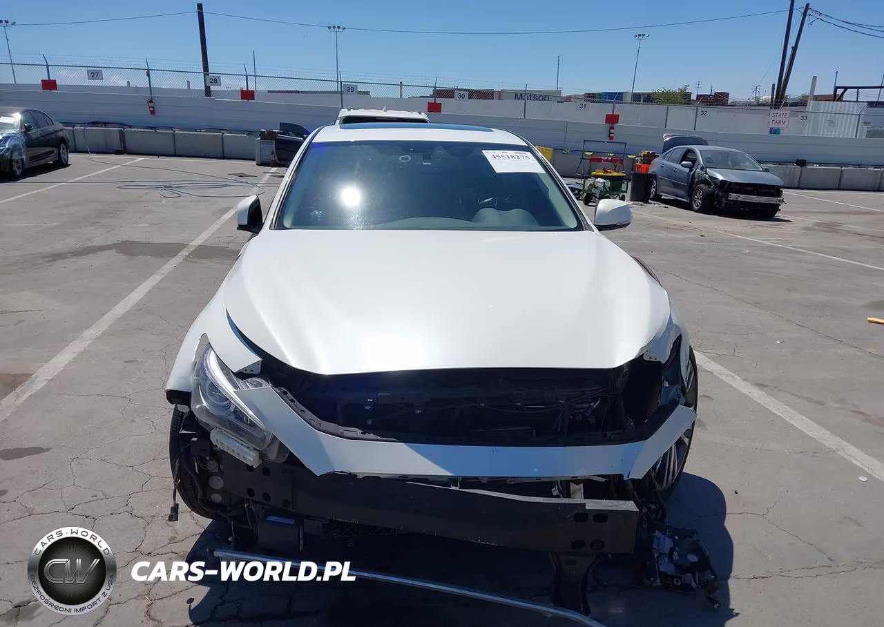 2018 Infiniti Q50 Hybrid Luxe VIN:JN1AV7AP2JM160033 - 13
