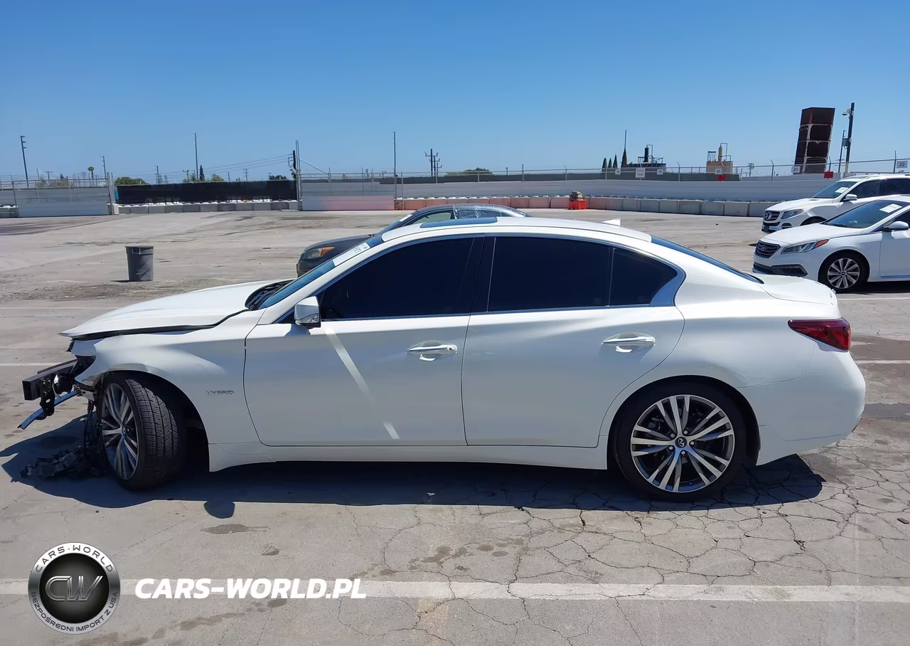 2018 Infiniti Q50 Hybrid Luxe VIN:JN1AV7AP2JM160033 - 15