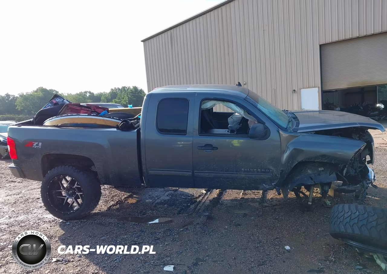 2011 Chevrolet Silverado 1500 Lt VIN:1GCRKSE34BZ308352 - 13