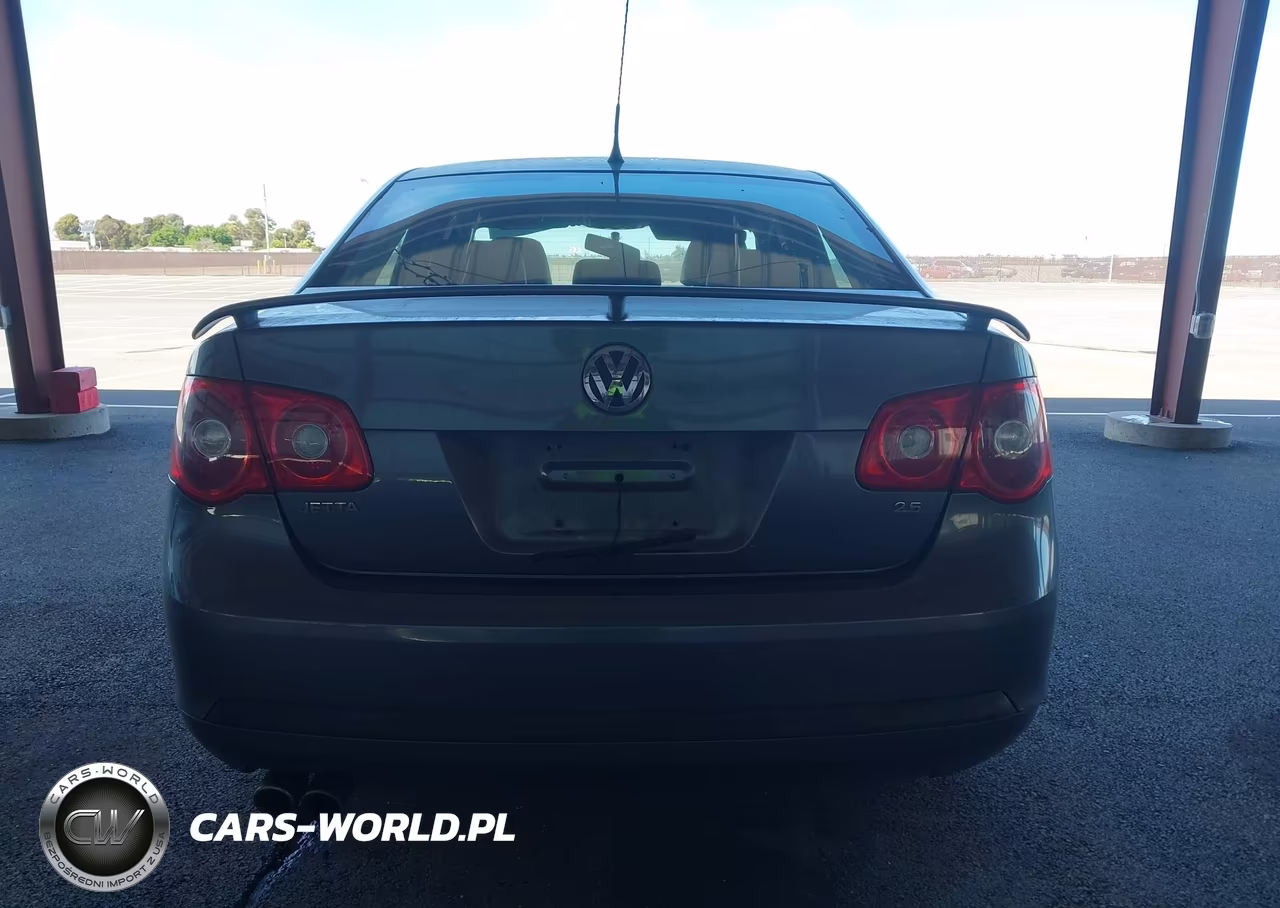 2007 Volkswagen Jetta Wolfsburg Edition VIN:3VWEG71K17M136989 - 17