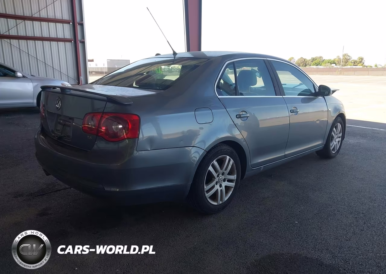2007 Volkswagen Jetta Wolfsburg Edition VIN:3VWEG71K17M136989 - 4